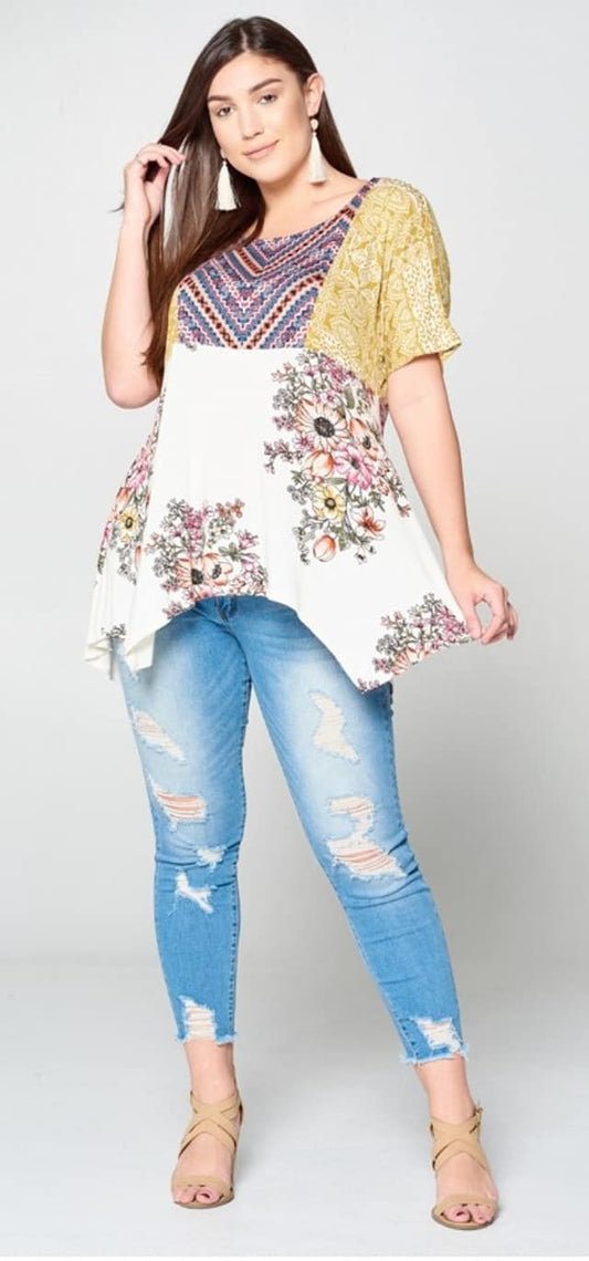 *Geo-Paisley Top Plus Size