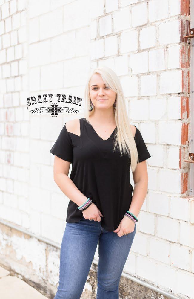 *Camino Cut Out Tee! Black or Turquoise